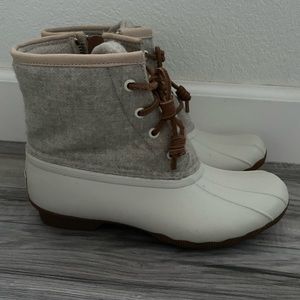 Sperry thinsulate boots